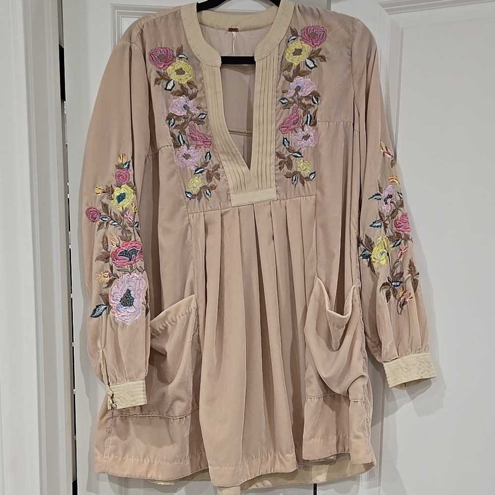 Free people Floral Embroidered dress